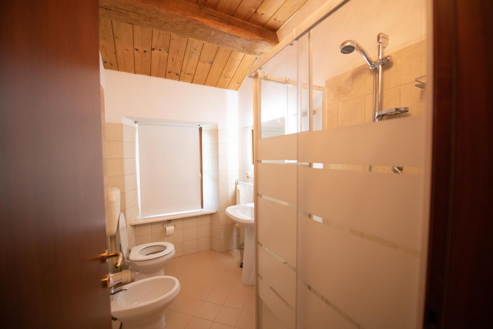 Affittacamere Casa Galie Comunanza Exterior foto